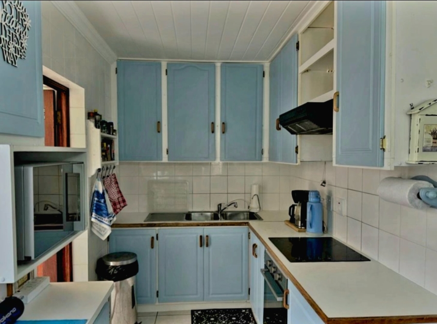  Bedroom Property for Sale in Hartenbos Heuwels Western Cape
